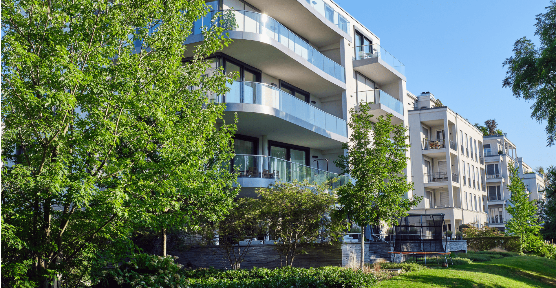 mmobel neemt Arcadis onder de arm om de biodiversiteitsimpact van hun nieuwbouwprojecten te berekenen en te herstellen met de Arcadis’ Biodiversity Net Gain Calculator. Lees meer.