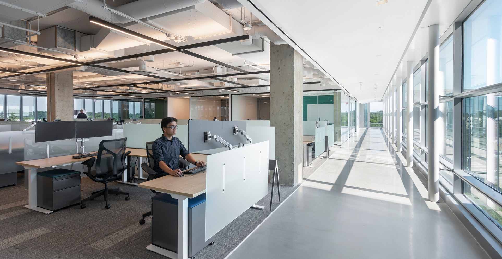 GivePanel office