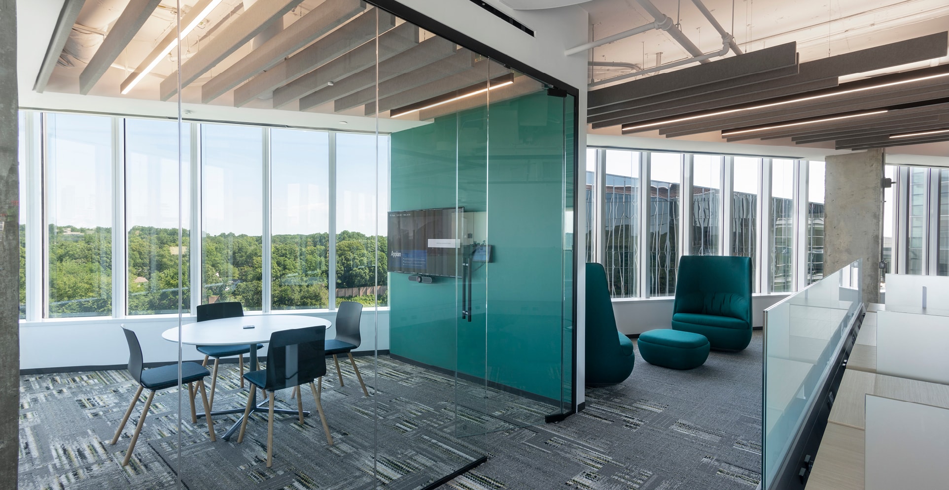 GivePanel office